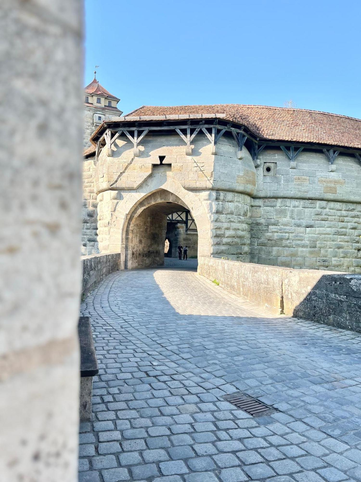 Tauberchalet I Boutique-Ferienhaus Mit Sauna, Whirlpool & Natur I 10Min Walk To Historic Old Town Rothenburg ob der Tauber Exterior foto